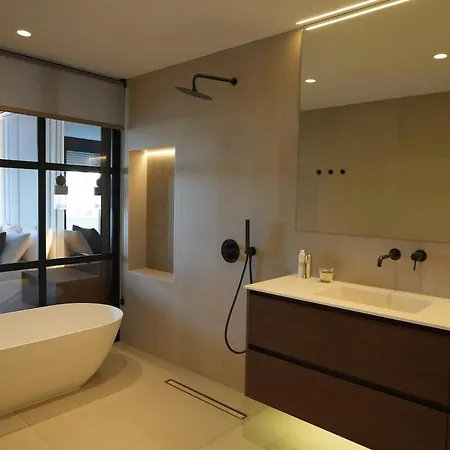 Sea-view Terrace On Banus Marina, 240m Flat *